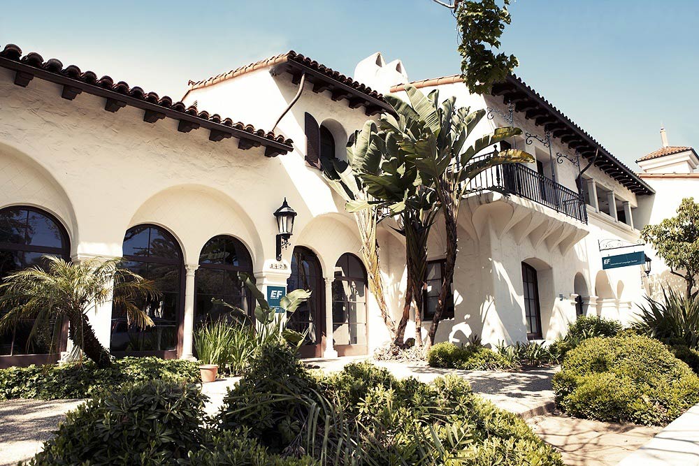 school_us_santa-barbara_03